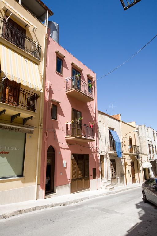 דירות קאסטלמארה דל גולפו L'Accogliente מראה חיצוני תמונה